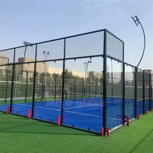 Szklane ściany odporne na huragan Padel